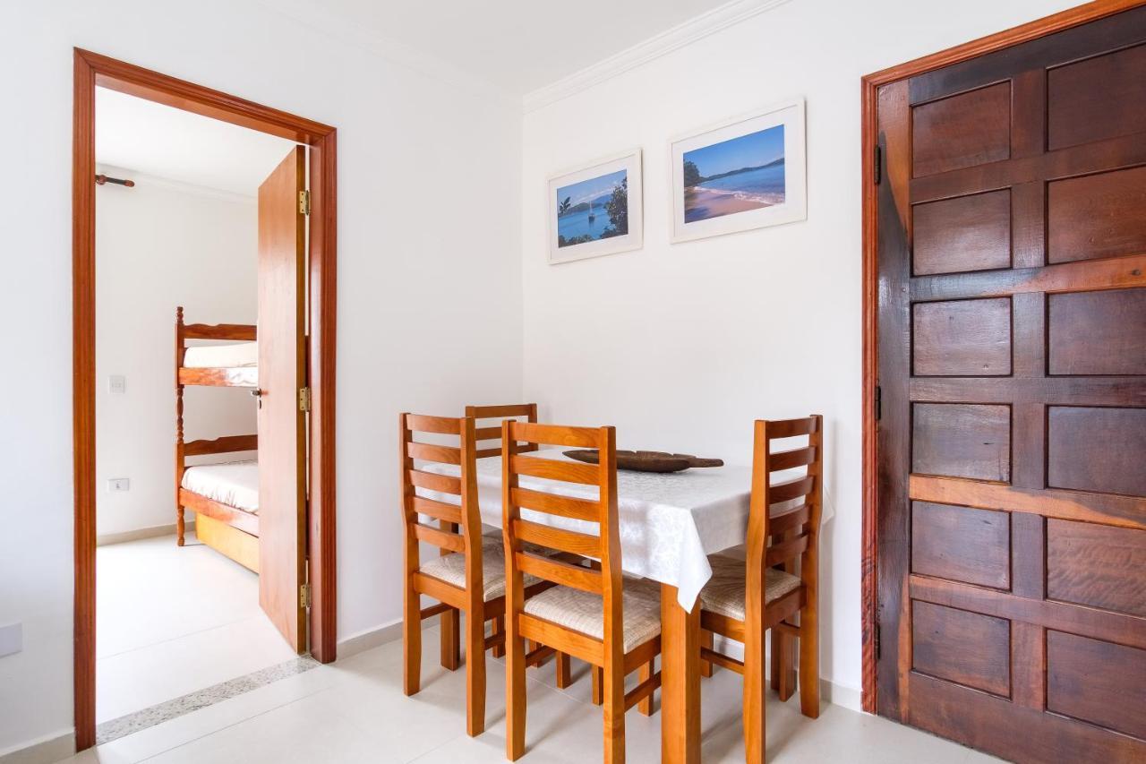 Apartamento A 100 Metros Da Praia - 01 Dormitorio - Edificio Agua Viva Ubatuba Eksteriør billede