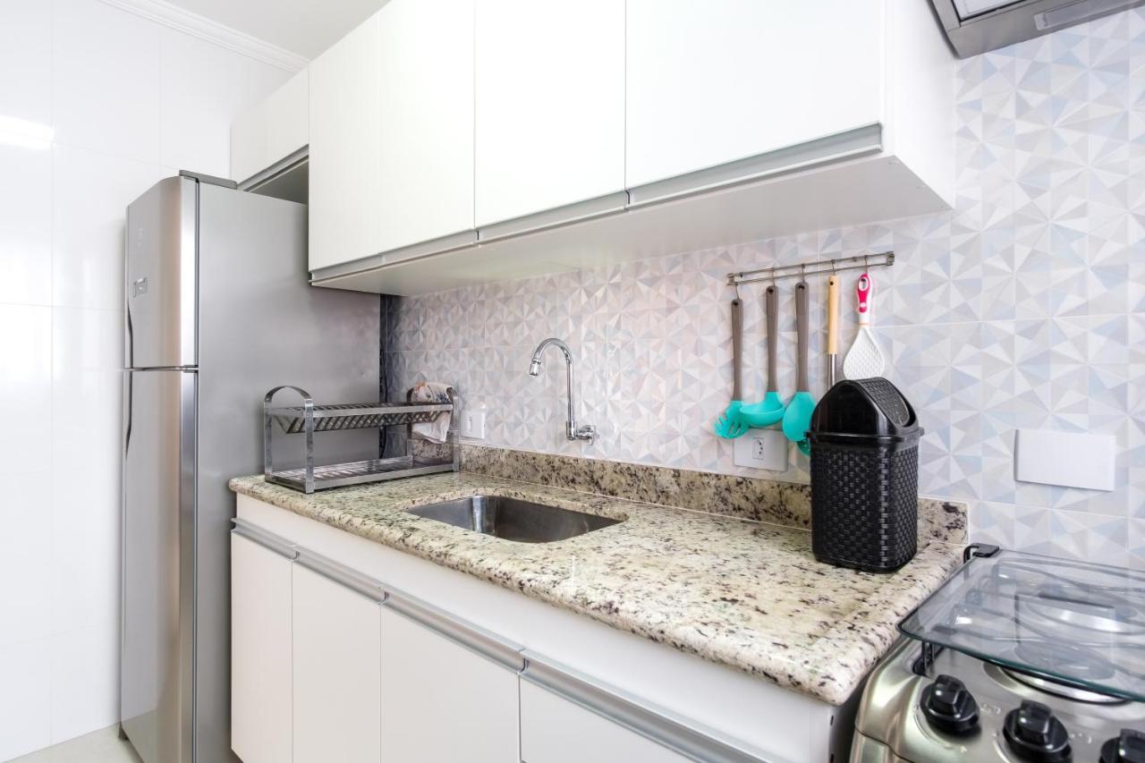 Apartamento A 100 Metros Da Praia - 01 Dormitorio - Edificio Agua Viva Ubatuba Eksteriør billede