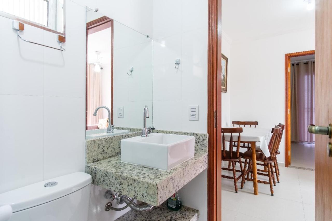 Apartamento A 100 Metros Da Praia - 01 Dormitorio - Edificio Agua Viva Ubatuba Eksteriør billede